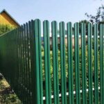 Забор металлический штакетник зеленый