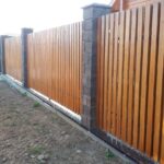 Забор деревянный штакетка